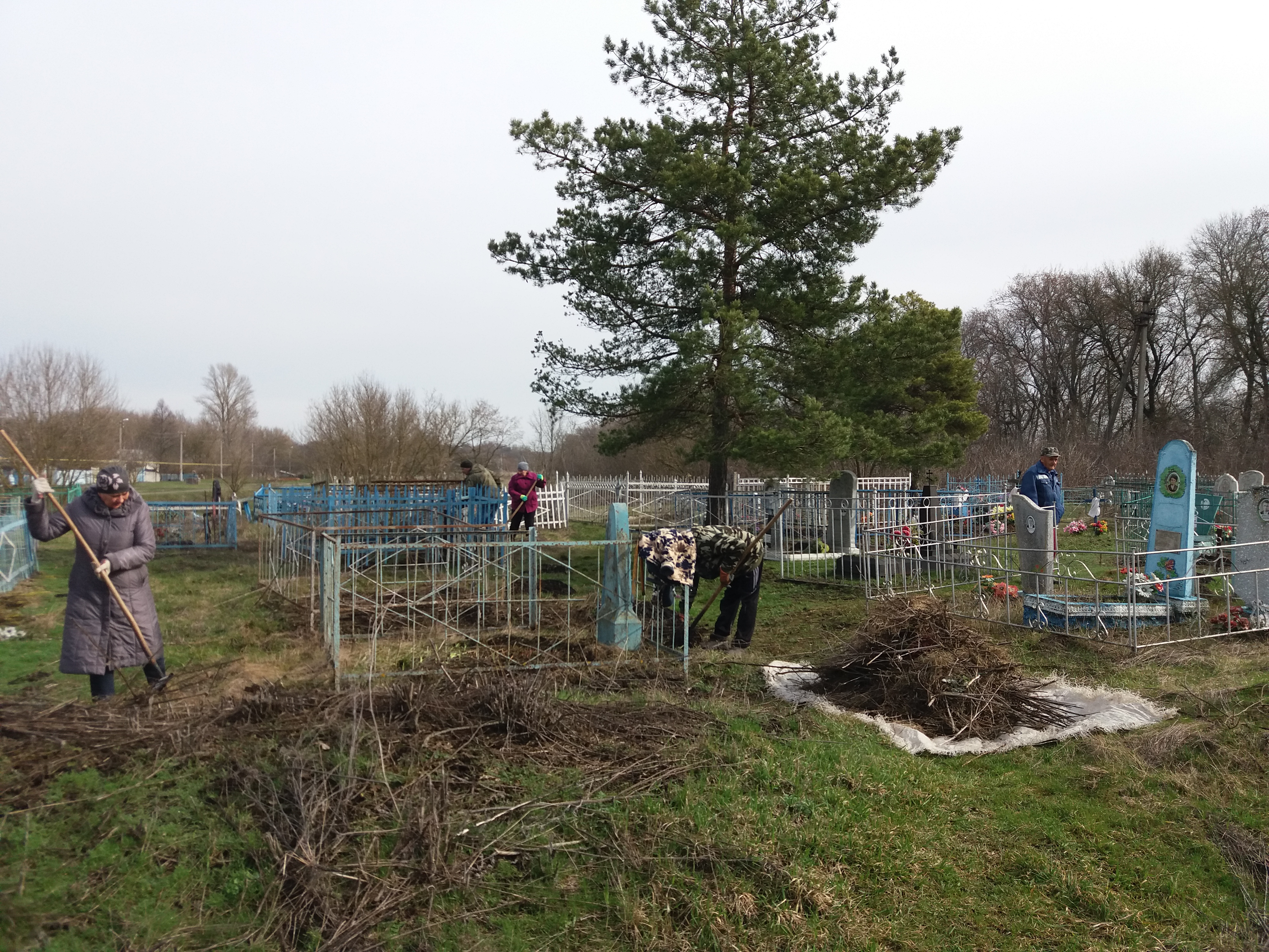 Акция &quot;Чистое село&quot; продолжается.